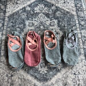 Gaiam Pilates Socks Bundle of Four Pairs NWOT